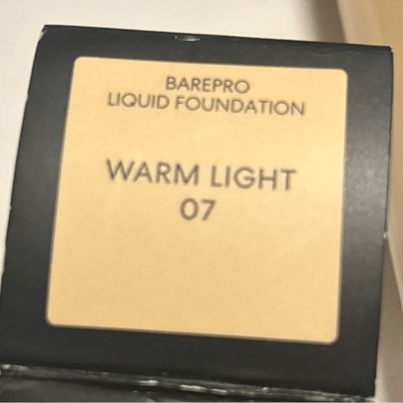 Bareminerals barepro performance wear liquid foundation WARM LIGHT 07 BRAND NEW - Picture 7 of 7